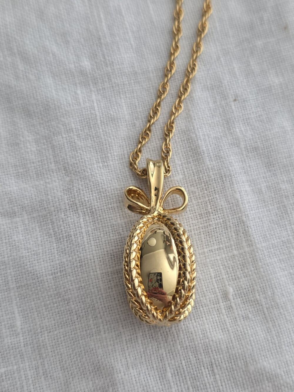 Vintage Joan Rivers Faberge Egg Collection 26" Gold Tone Pendant Necklace EUC